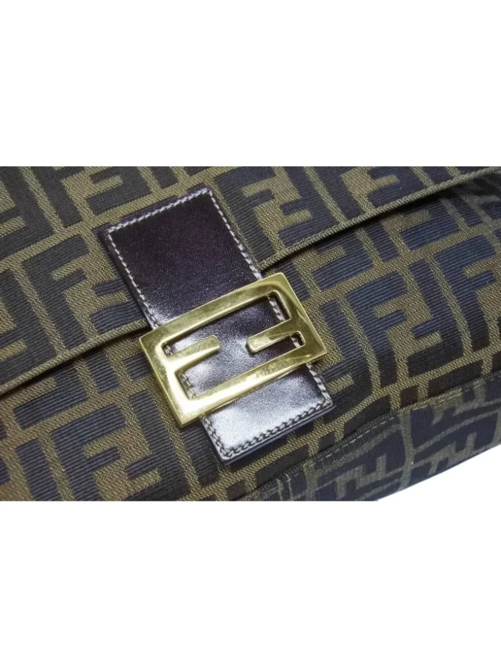 Fendi Mamma Baguette Handbag Zucca Pattern Brown Leather Canvas Gold